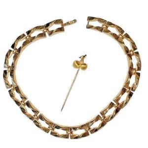 Trifari LOT 2 pcs Signed Vtg Gold Tone Necklace and Crown stick pin A121…